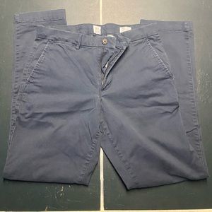 Gap khakis